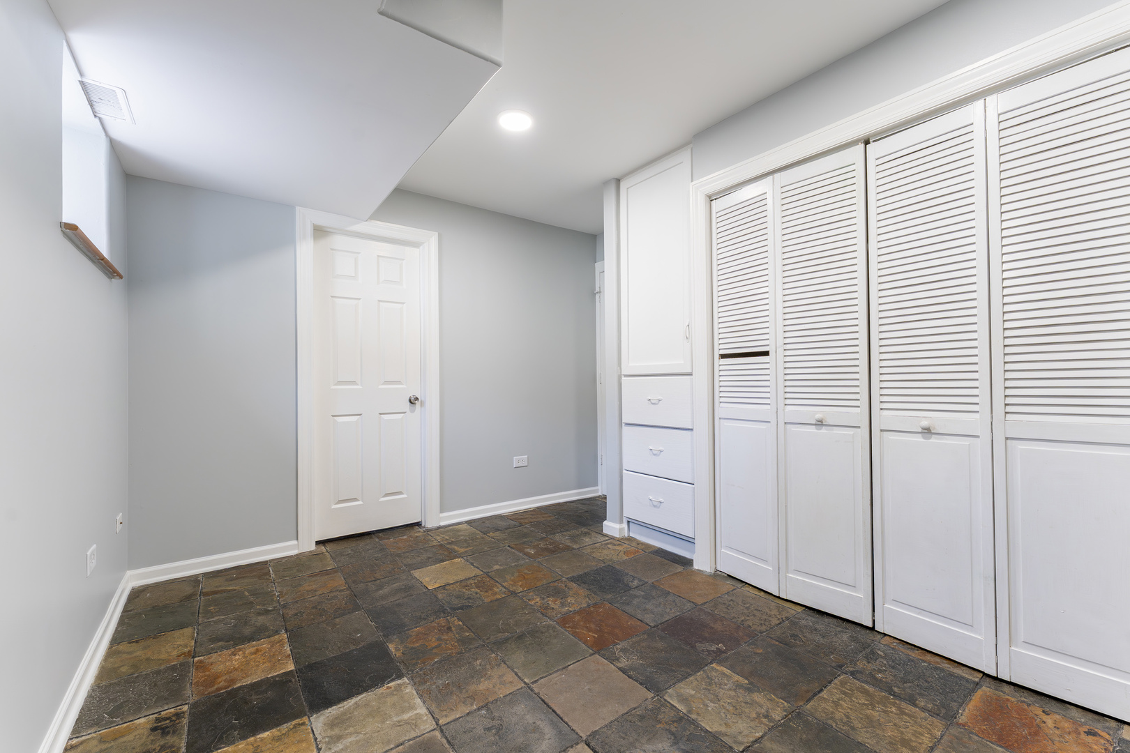 1024 West 18th Place Chicago IL 60608