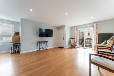 1024 West 18th Place Chicago IL 60608
