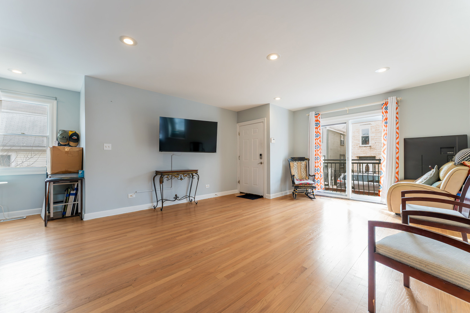 1024 West 18th Place Chicago IL 60608