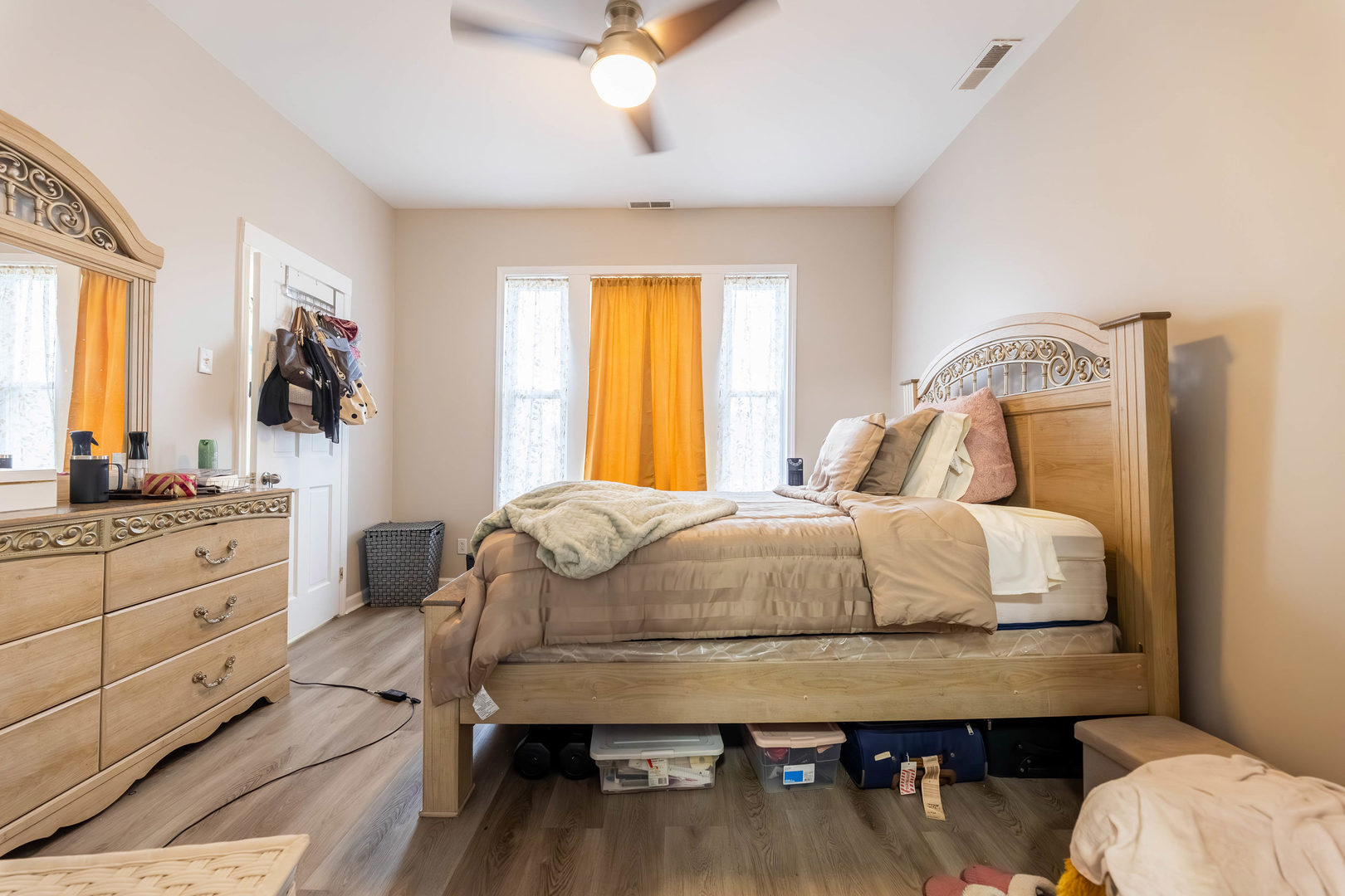 7728 South Maryland Avenue Chicago IL 60619
