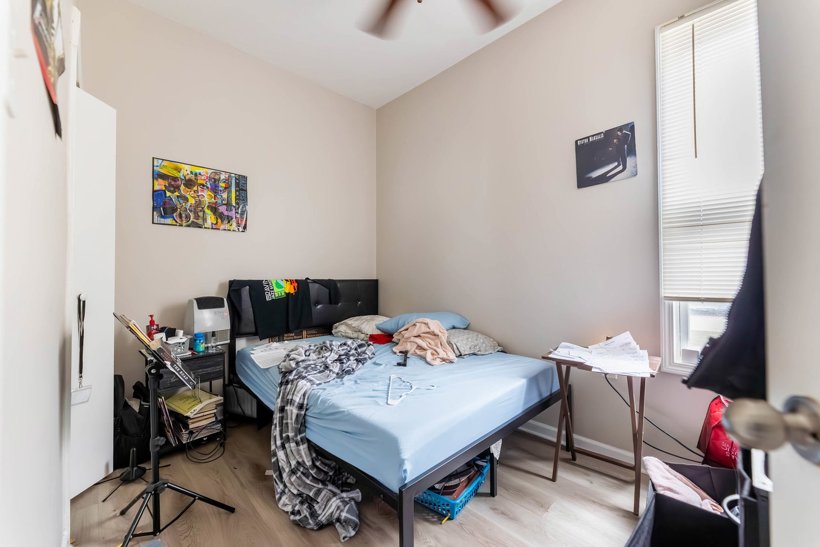 7728 South Maryland Avenue Chicago IL 60619