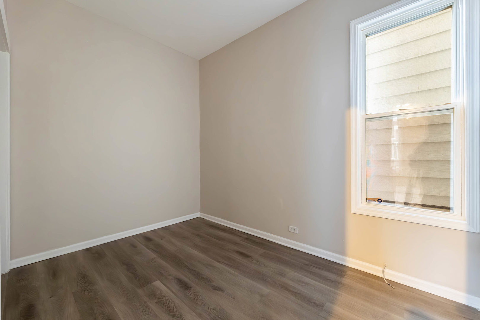 7728 South Maryland Avenue Chicago IL 60619