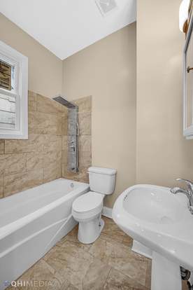 6822 South Langley Avenue Chicago IL 60637