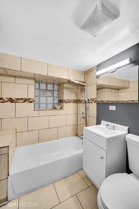 6822 South Langley Avenue Chicago IL 60637