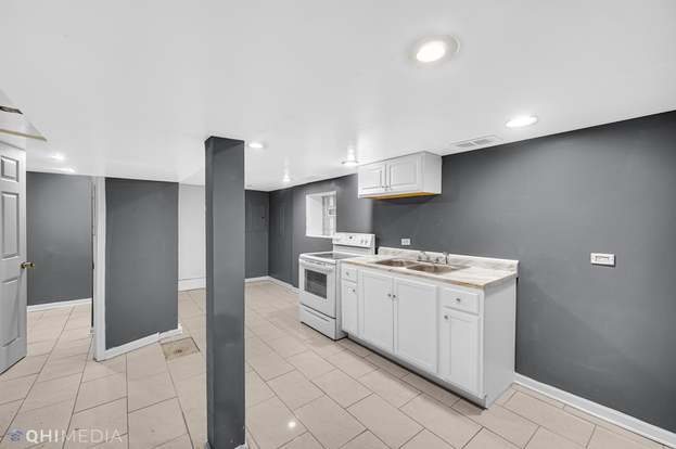 6822 South Langley Avenue Chicago IL 60637