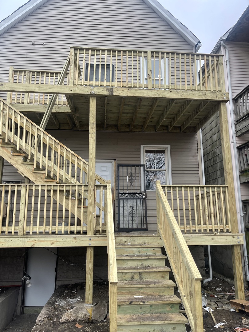 6822 South Langley Avenue Chicago IL 60637