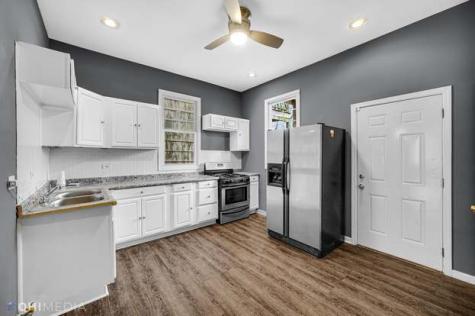 6822 South Langley Avenue Chicago IL 60637