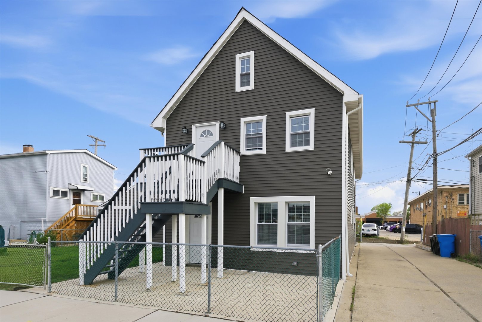 6145 West 54th Street Chicago IL 60638