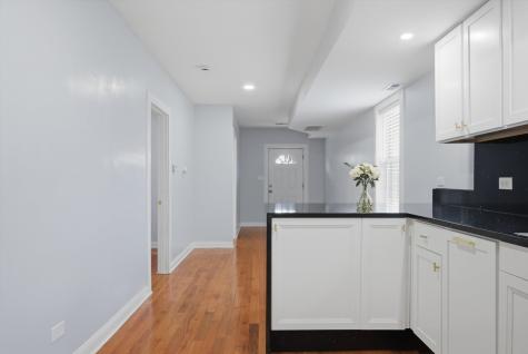 6145 West 54th Street Chicago IL 60638