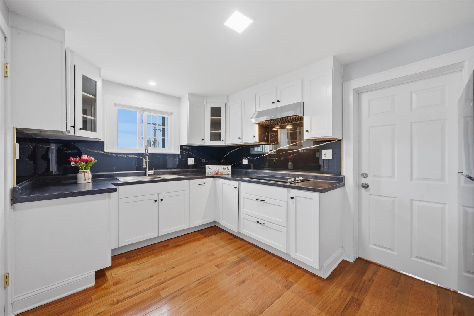 6145 West 54th Street Chicago IL 60638