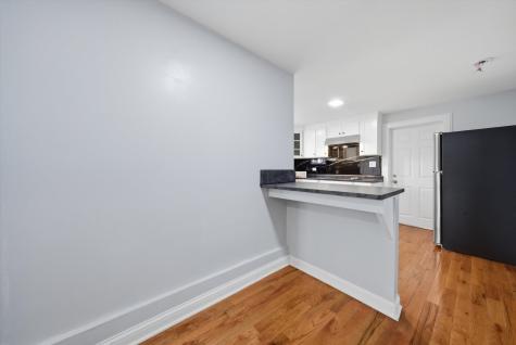 6145 West 54th Street Chicago IL 60638