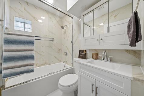 6145 West 54th Street Chicago IL 60638