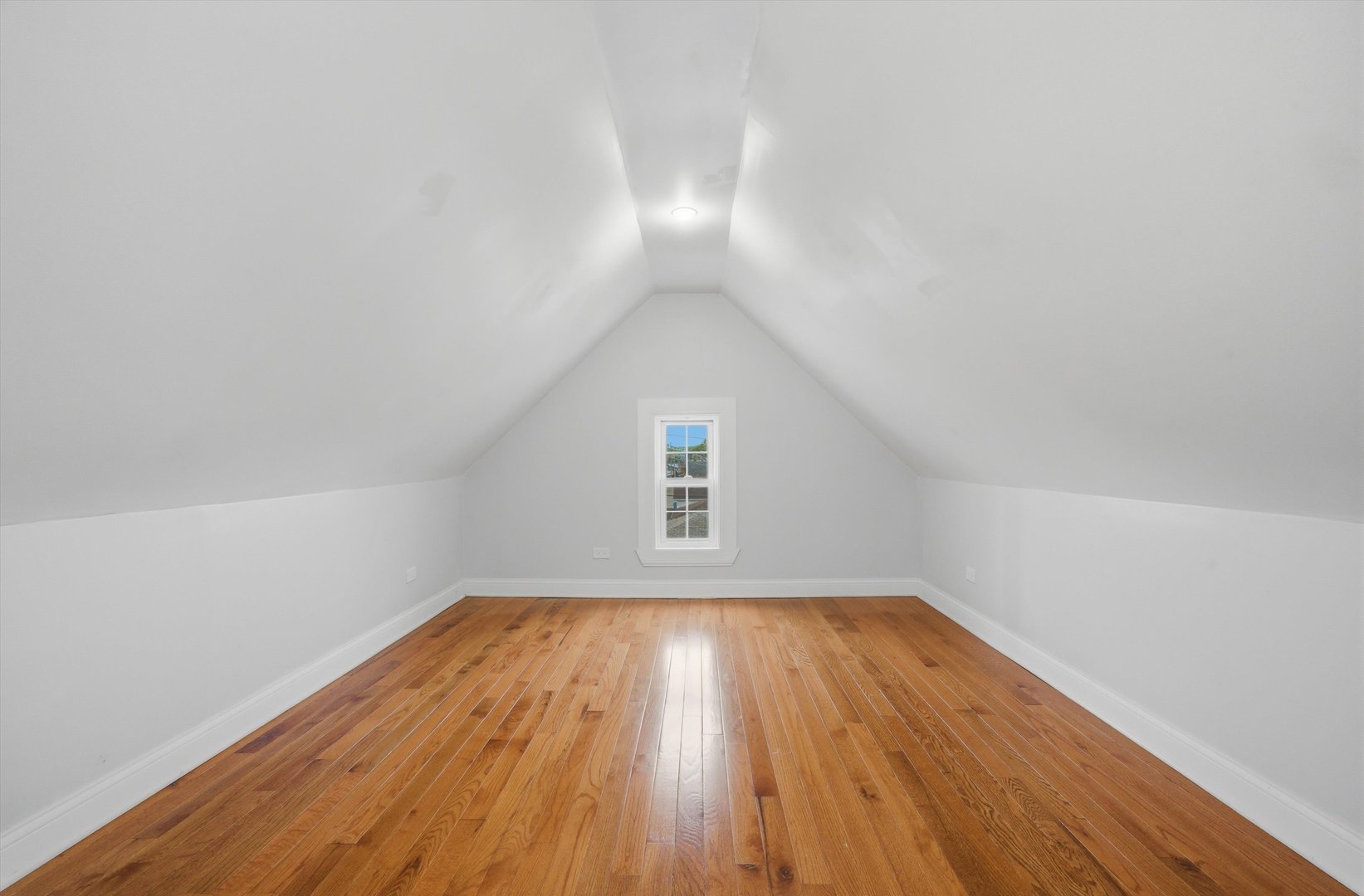 6145 West 54th Street Chicago IL 60638