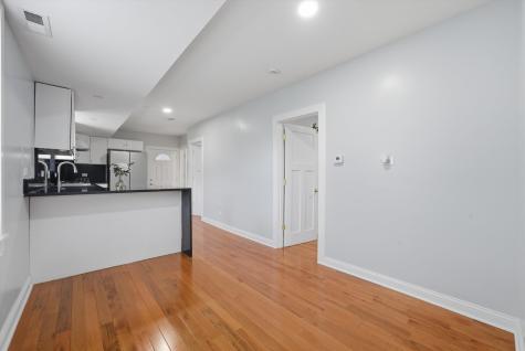 6145 West 54th Street Chicago IL 60638
