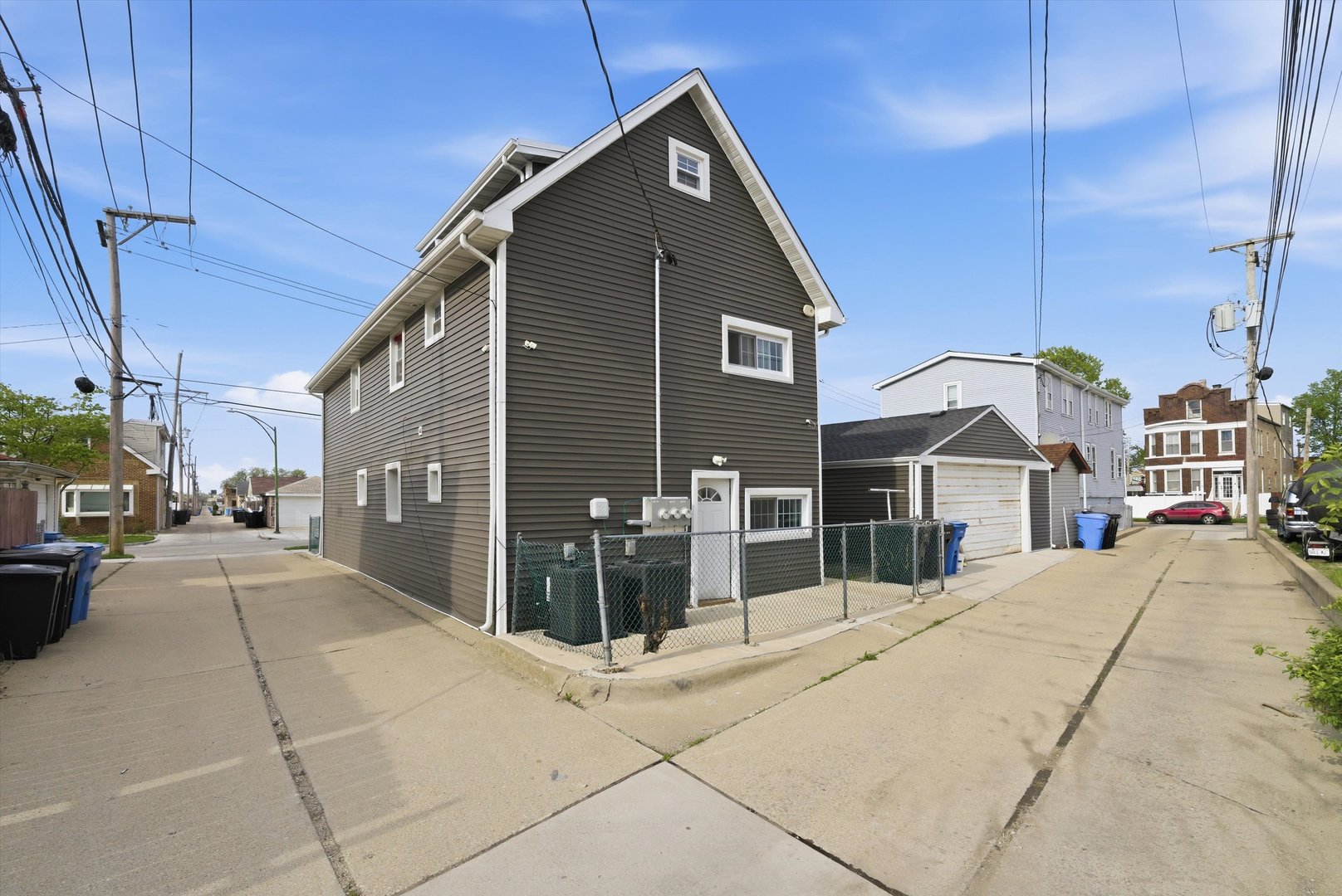 6145 West 54th Street Chicago IL 60638