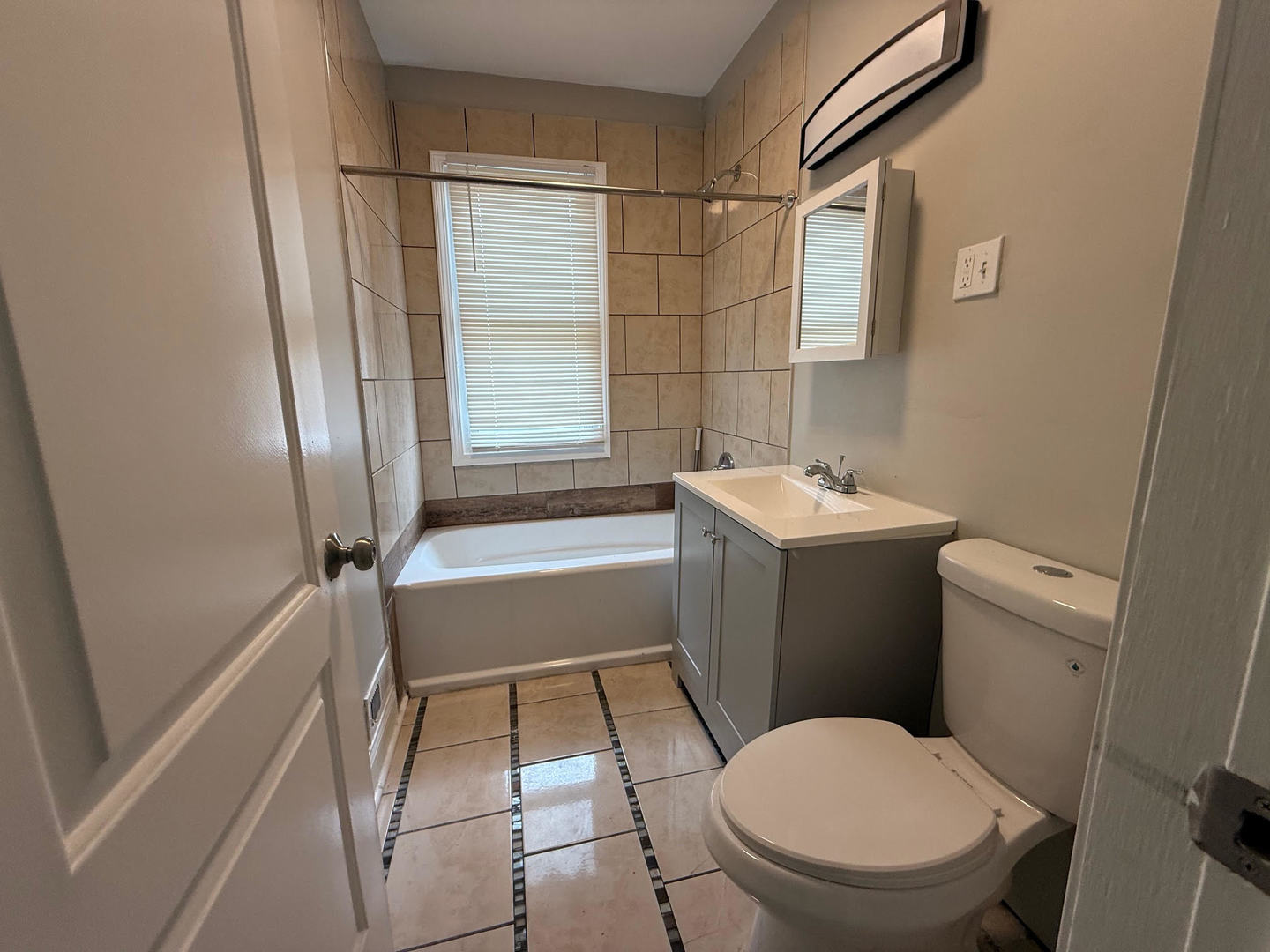 7436 South Langley Avenue Chicago IL 60619
