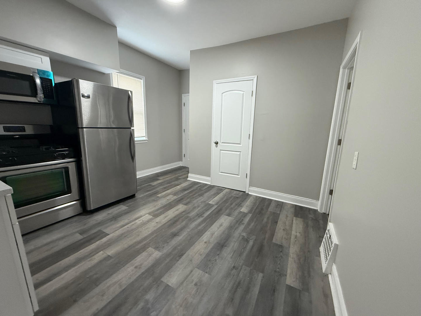 7436 South Langley Avenue Chicago IL 60619