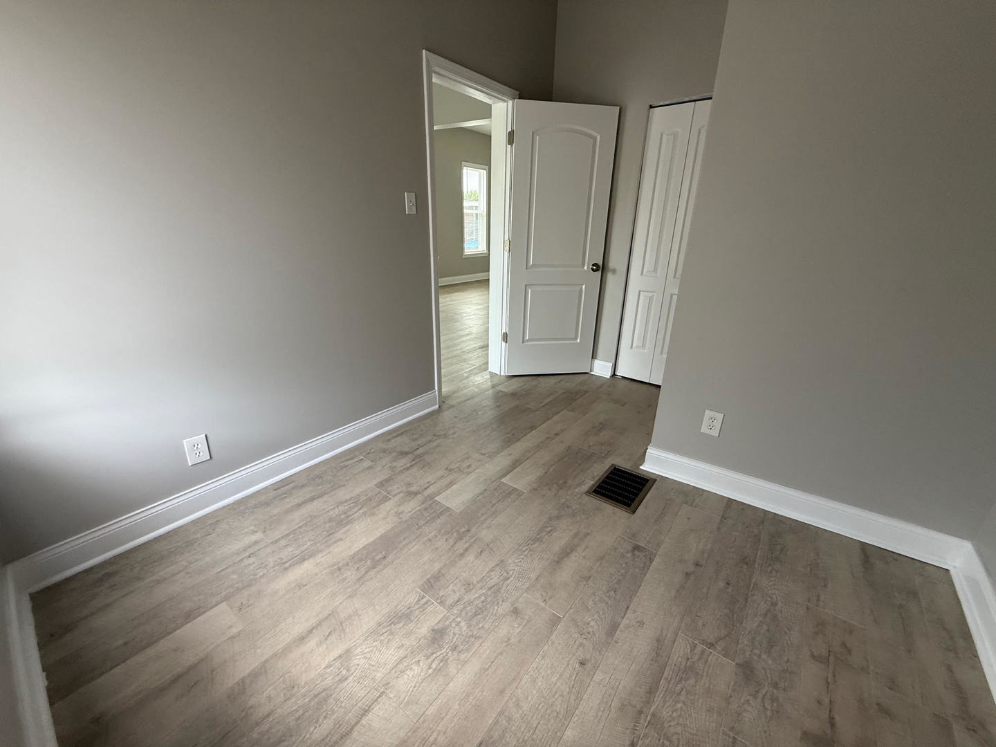7436 South Langley Avenue Chicago IL 60619