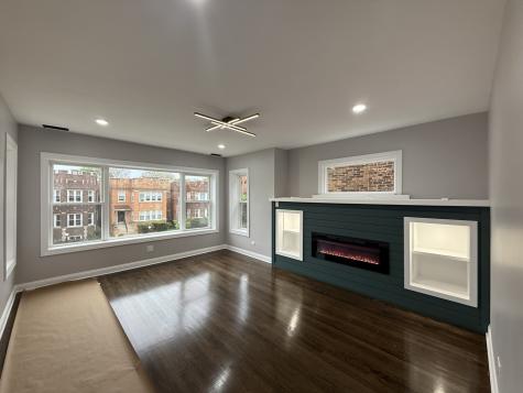 7932 South Champlain Avenue Chicago IL 60619
