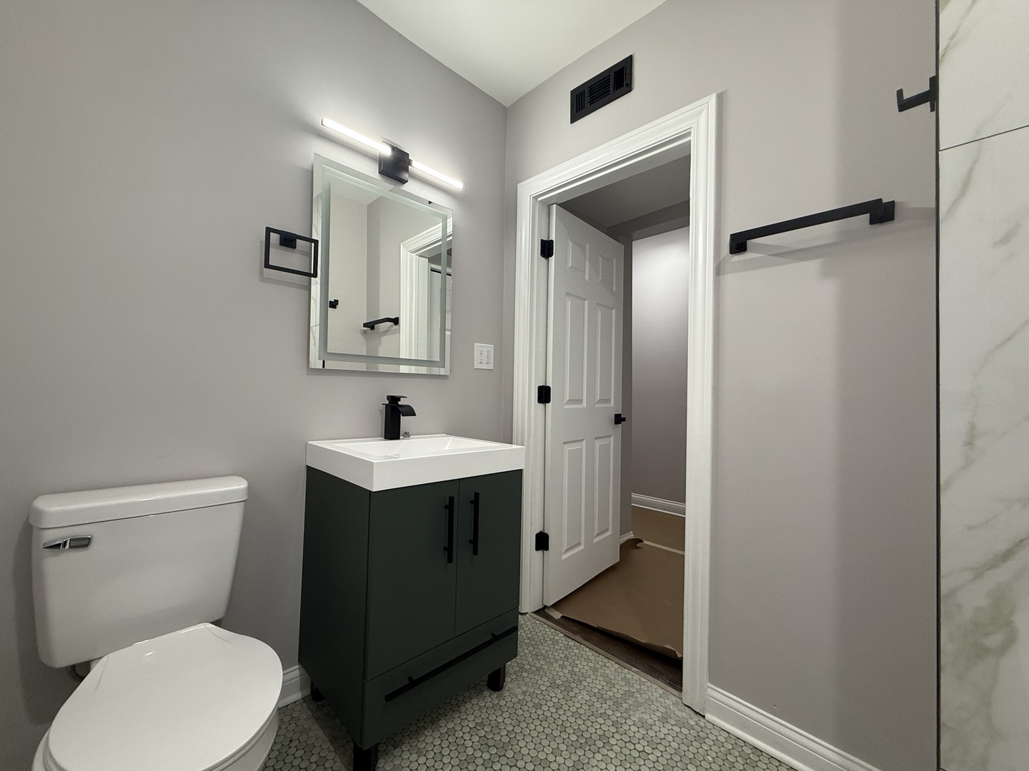 7932 South Champlain Avenue Chicago IL 60619
