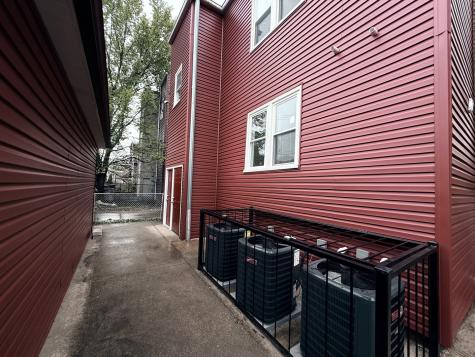 7932 South Champlain Avenue Chicago IL 60619