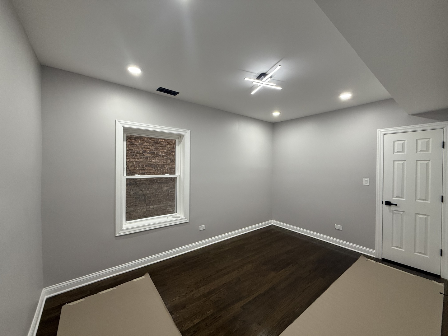 7932 South Champlain Avenue Chicago IL 60619