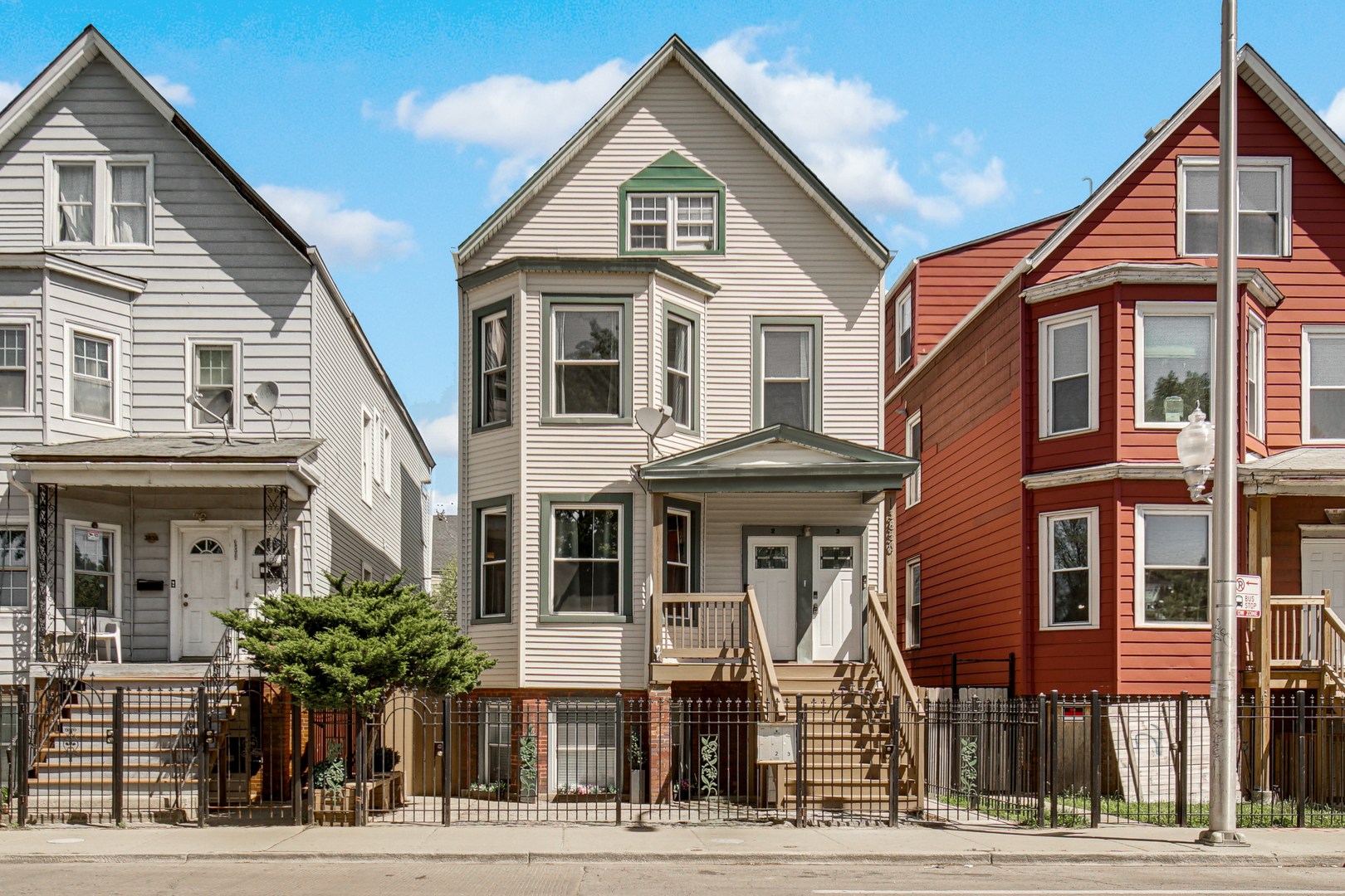 3850 West Diversey Avenue Chicago IL 60647