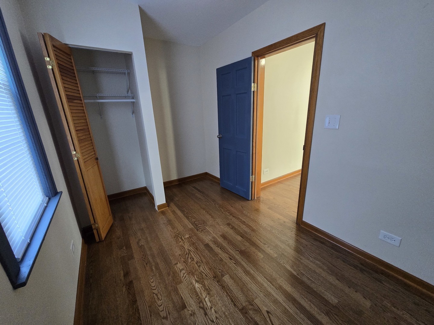 10653 South Mackinaw Avenue Chicago IL 60617