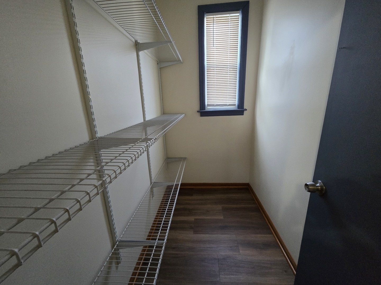 10653 South Mackinaw Avenue Chicago IL 60617