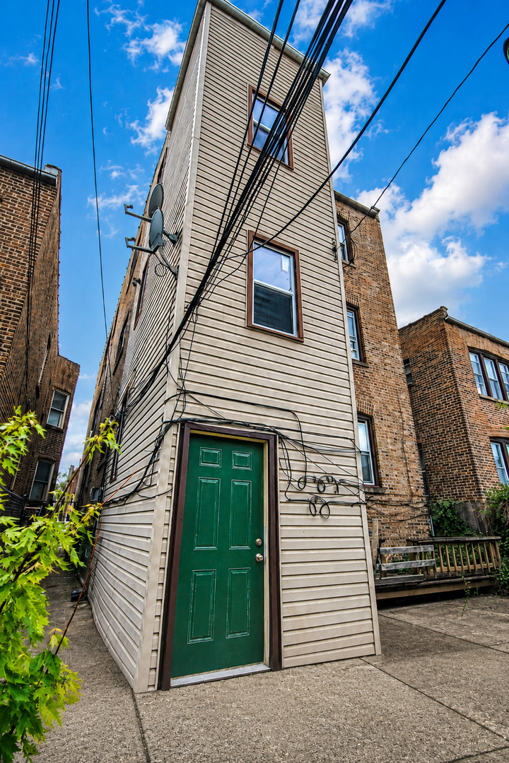 8047 South Hermitage Avenue Chicago IL 60620