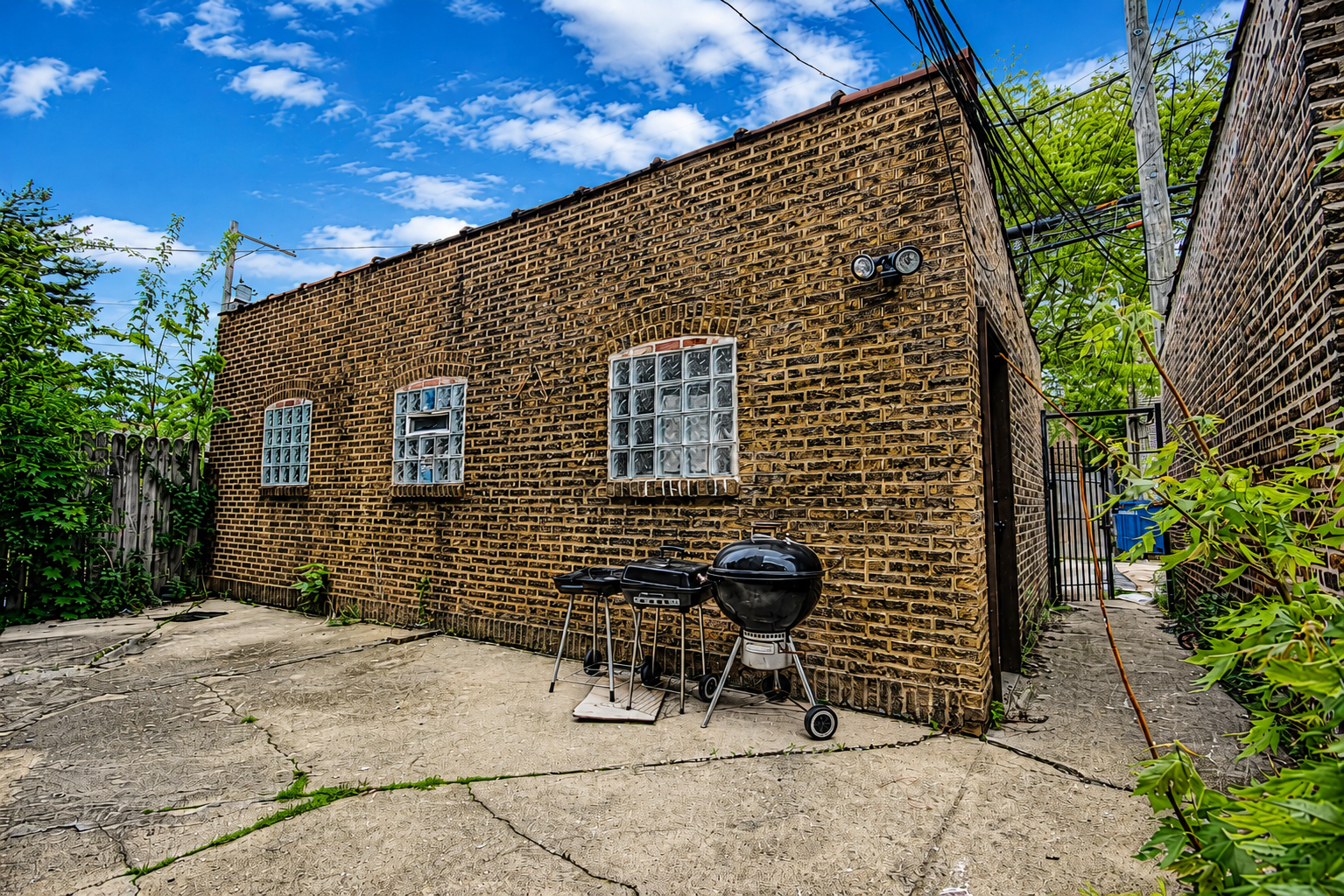 8047 South Hermitage Avenue Chicago IL 60620