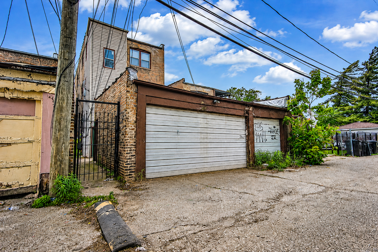 8047 South Hermitage Avenue Chicago IL 60620
