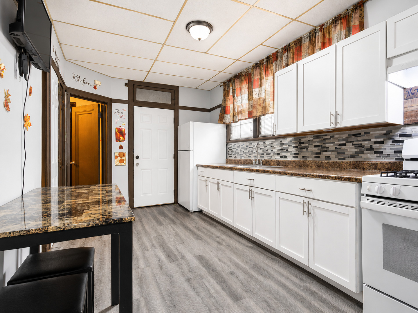 8047 South Hermitage Avenue Chicago IL 60620