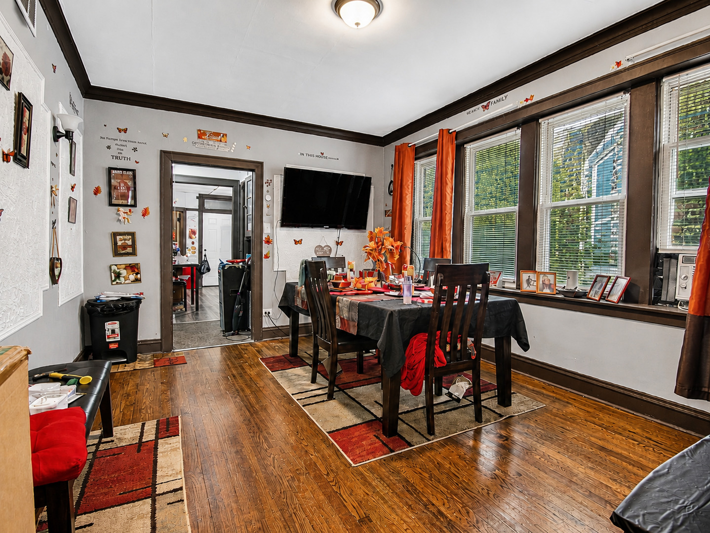 8047 South Hermitage Avenue Chicago IL 60620