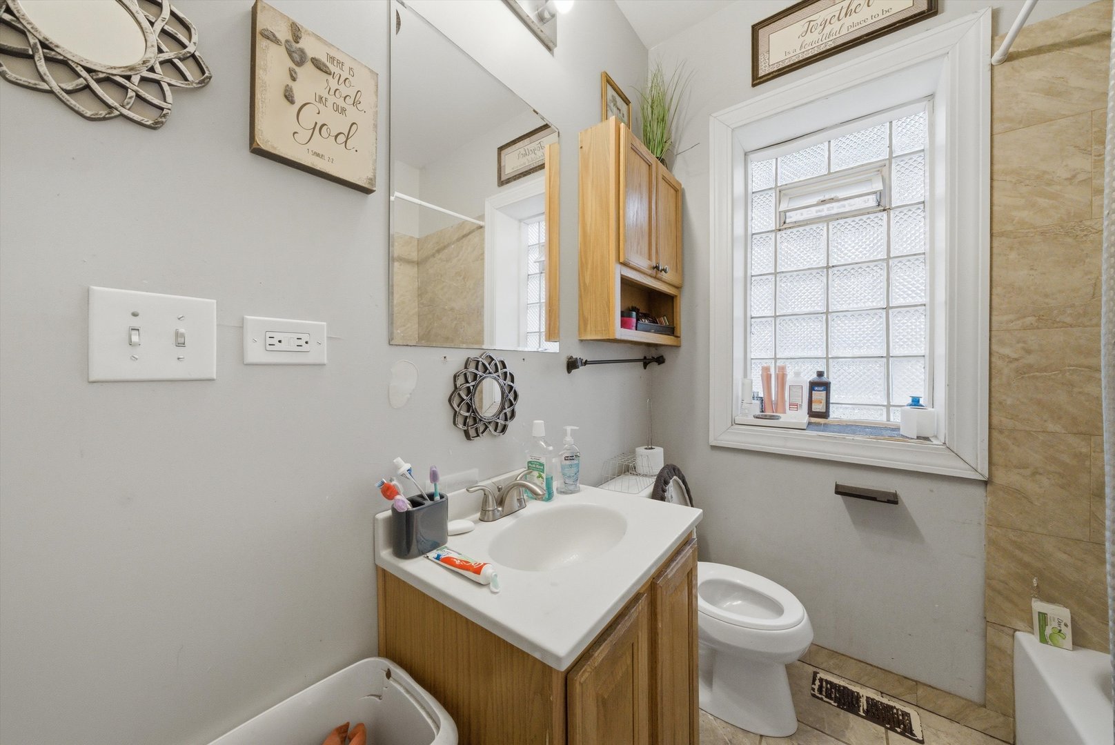 6837 South Morgan Street Chicago IL 60621