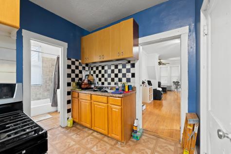 3442 West 66th Street Chicago IL 60629