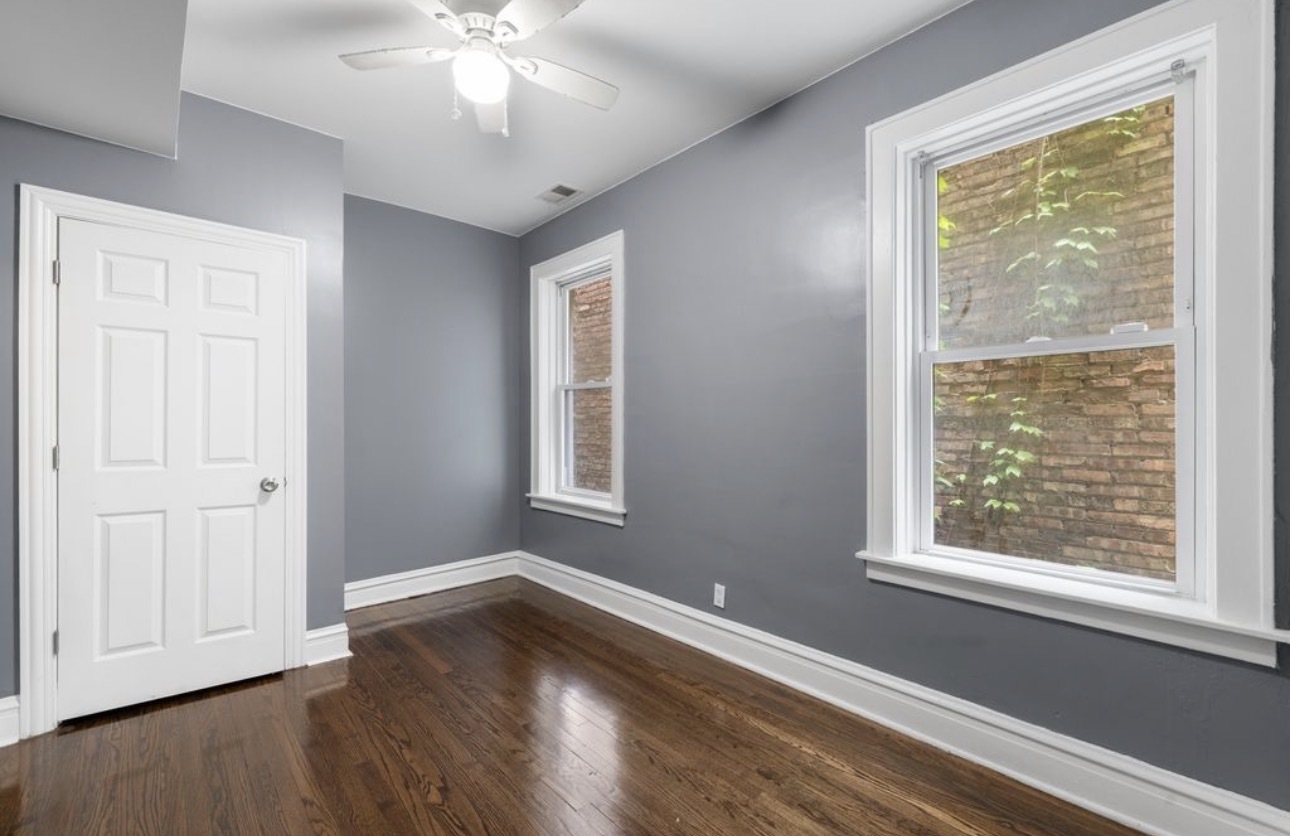 8222 South Maryland Avenue Chicago IL 60619