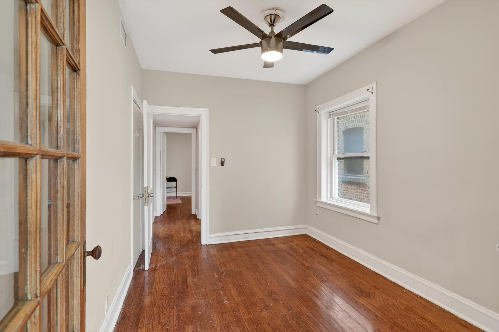 8005 South Blackstone Avenue Chicago IL 60619