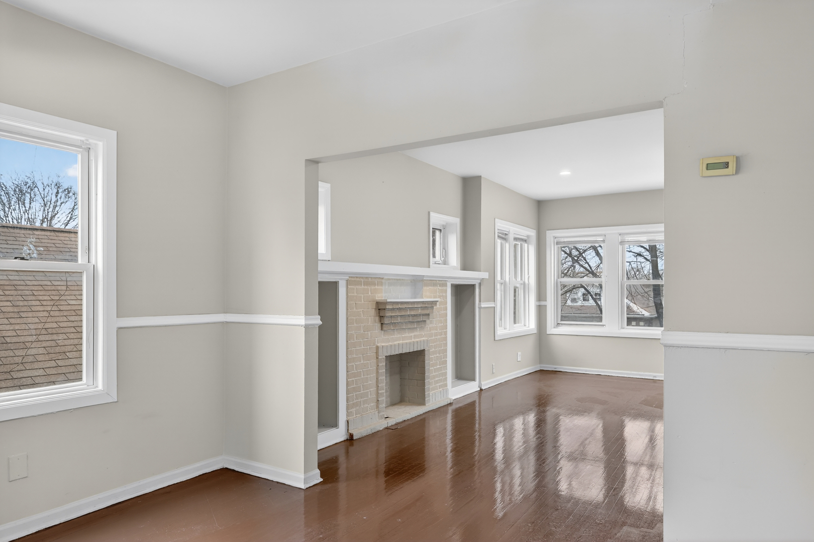 8005 South Blackstone Avenue Chicago IL 60619