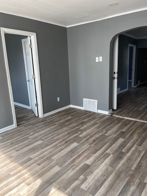 9211 South Clyde Avenue Chicago IL 60617