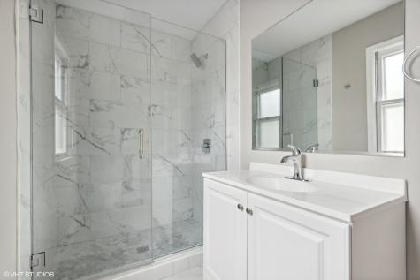 2490 Green Bay Road Highland Park IL 60035