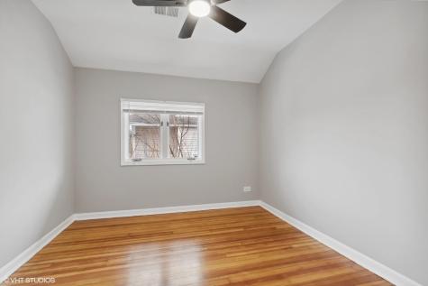 2490 Green Bay Road Highland Park IL 60035