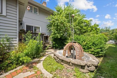 2490 Green Bay Road Highland Park IL 60035