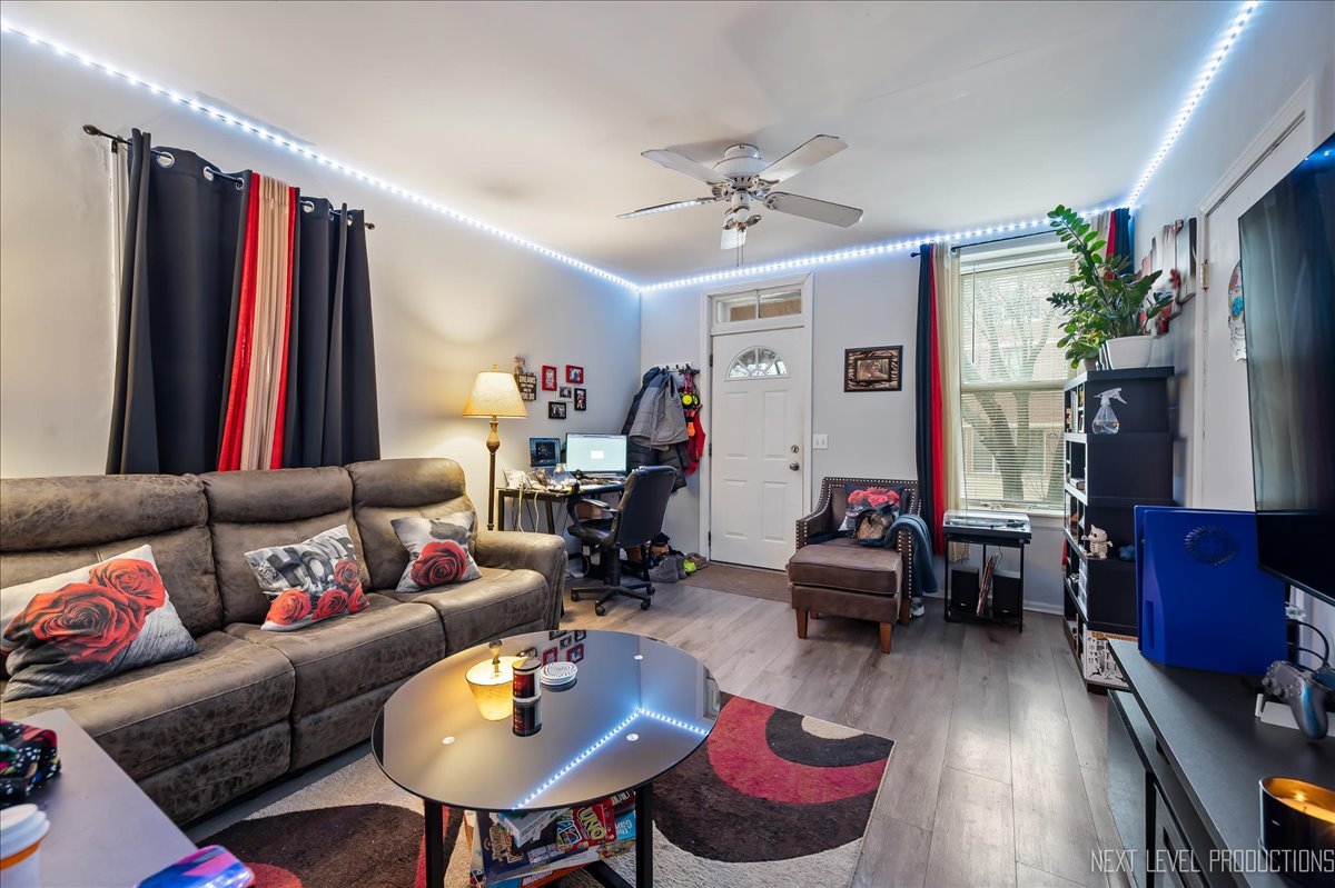 2142 West 18th Street Chicago IL 60608
