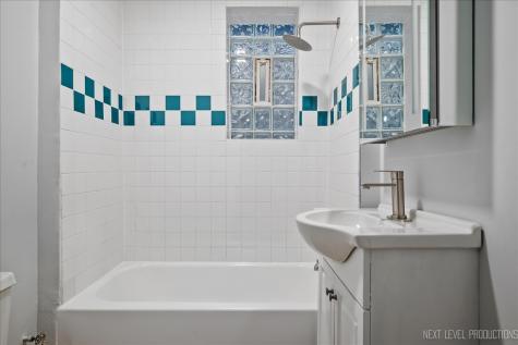 2142 West 18th Street Chicago IL 60608