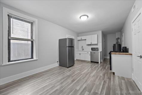 2142 West 18th Street Chicago IL 60608