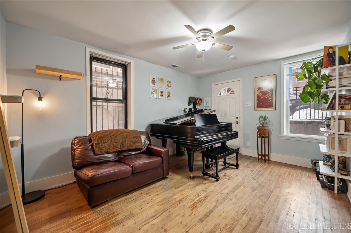 2142 West 18th Street Chicago IL 60608