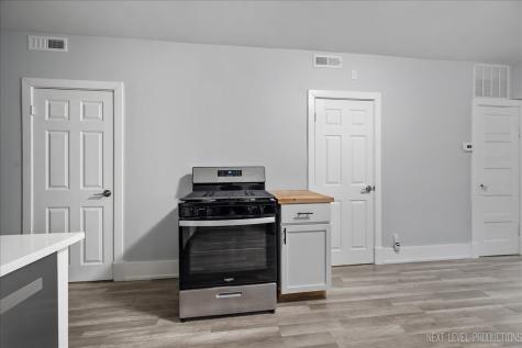 2142 West 18th Street Chicago IL 60608