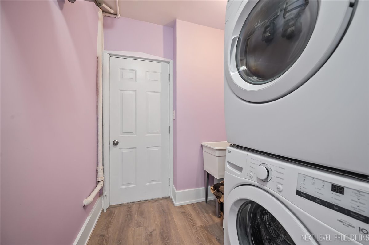 2142 West 18th Street Chicago IL 60608
