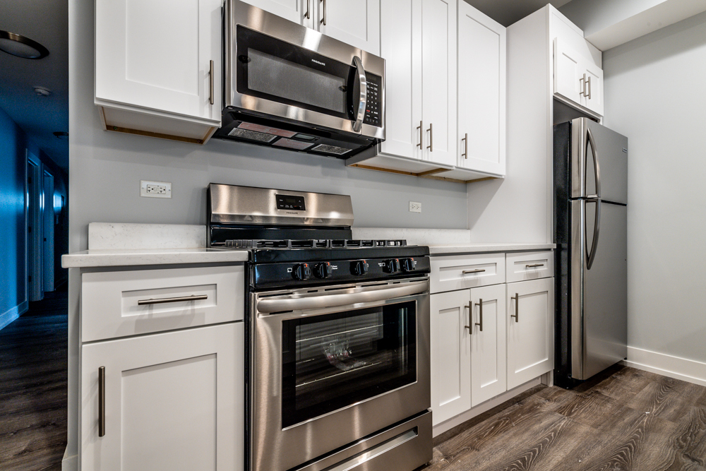3579 West Mclean Avenue Chicago IL 60647